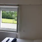 Domaine Des Cigogneaux ホテル ラバロッシュ